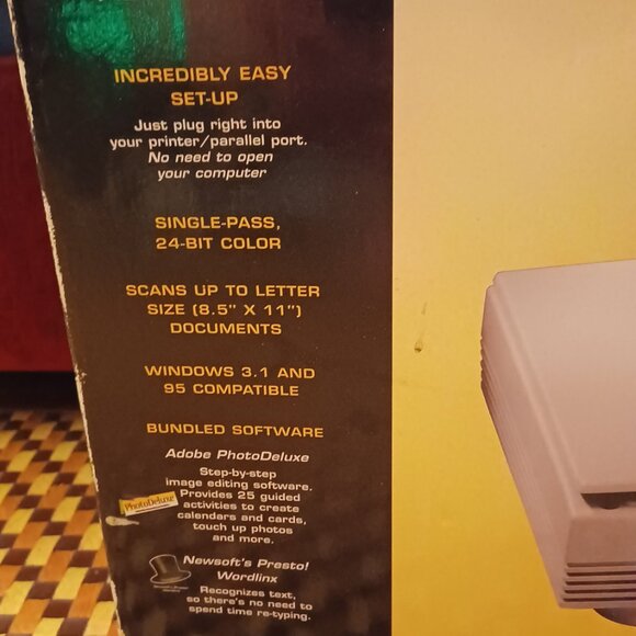 UMAX Astra 300p Flatbed Scanner NEW IN BOX - Picture 4 of 5